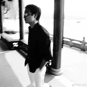 黄⚛️色⚛️女⚛️女⚛️
