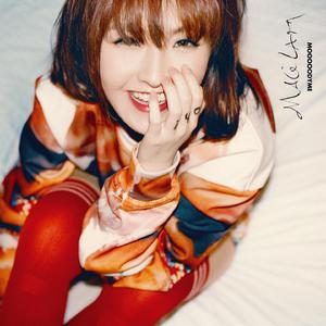 色情片脱光衣服的少妇
