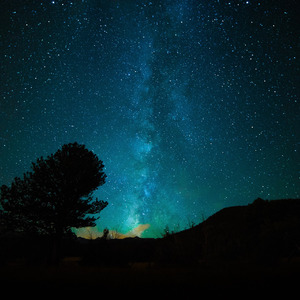 被两个男人双龙挺进
